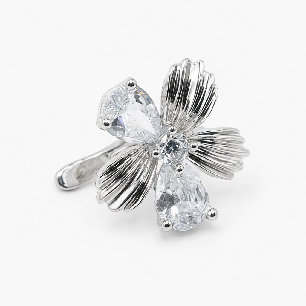 Ear Cuff Plateado Flor con Circones