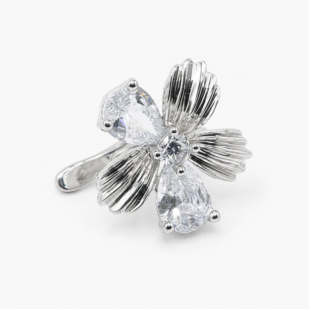 Ear Cuff Plateado Flor con Circones