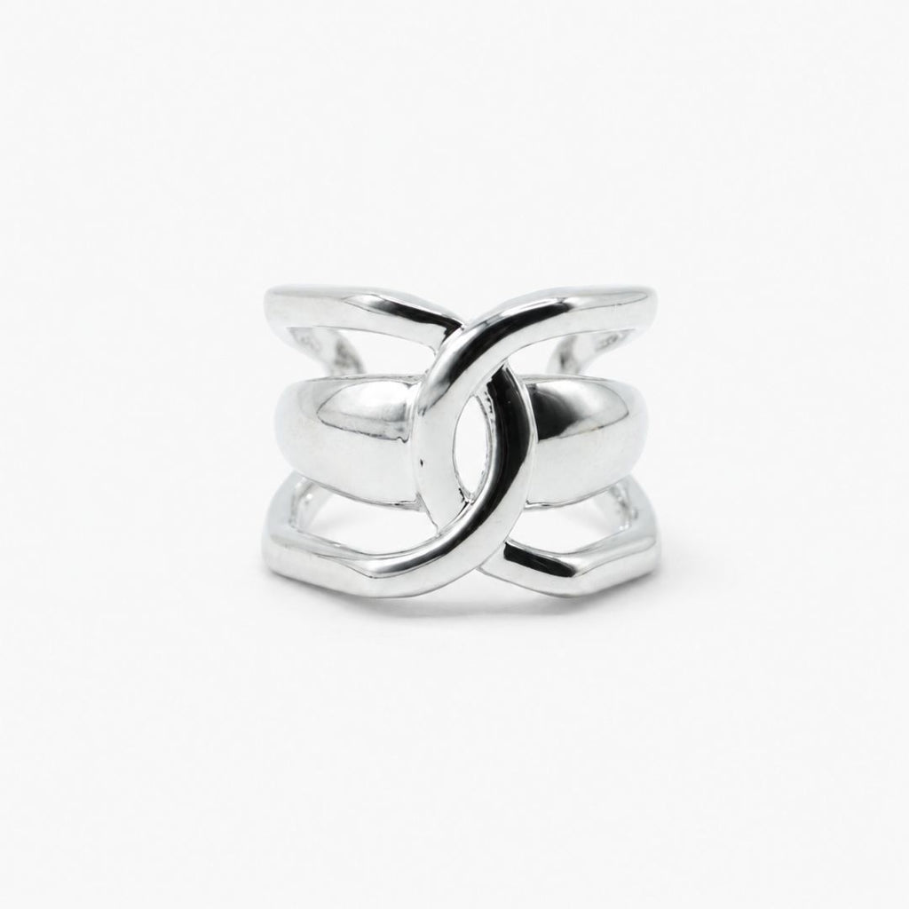 Ear Cuff Plateado Entrelazado