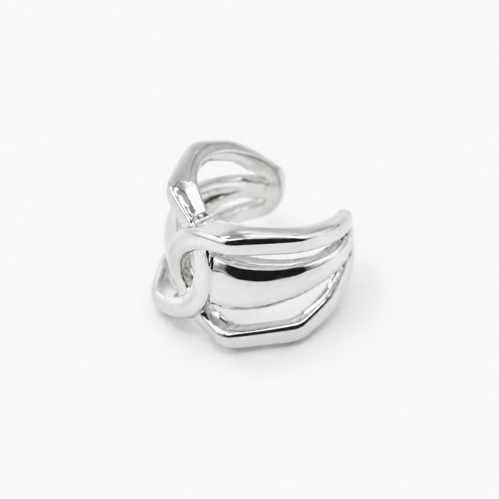 Ear Cuff Plateado Entrelazado