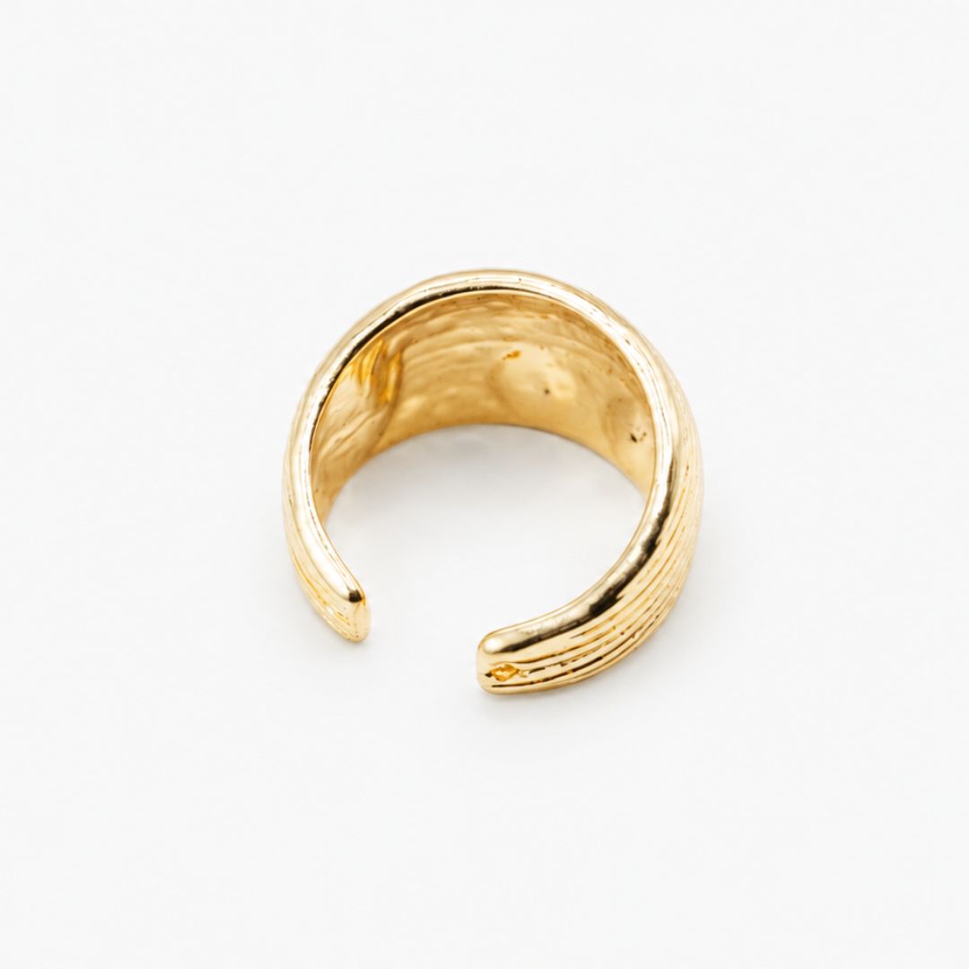 Ear Cuff Líneas Dorado Bañado en Oro 18K