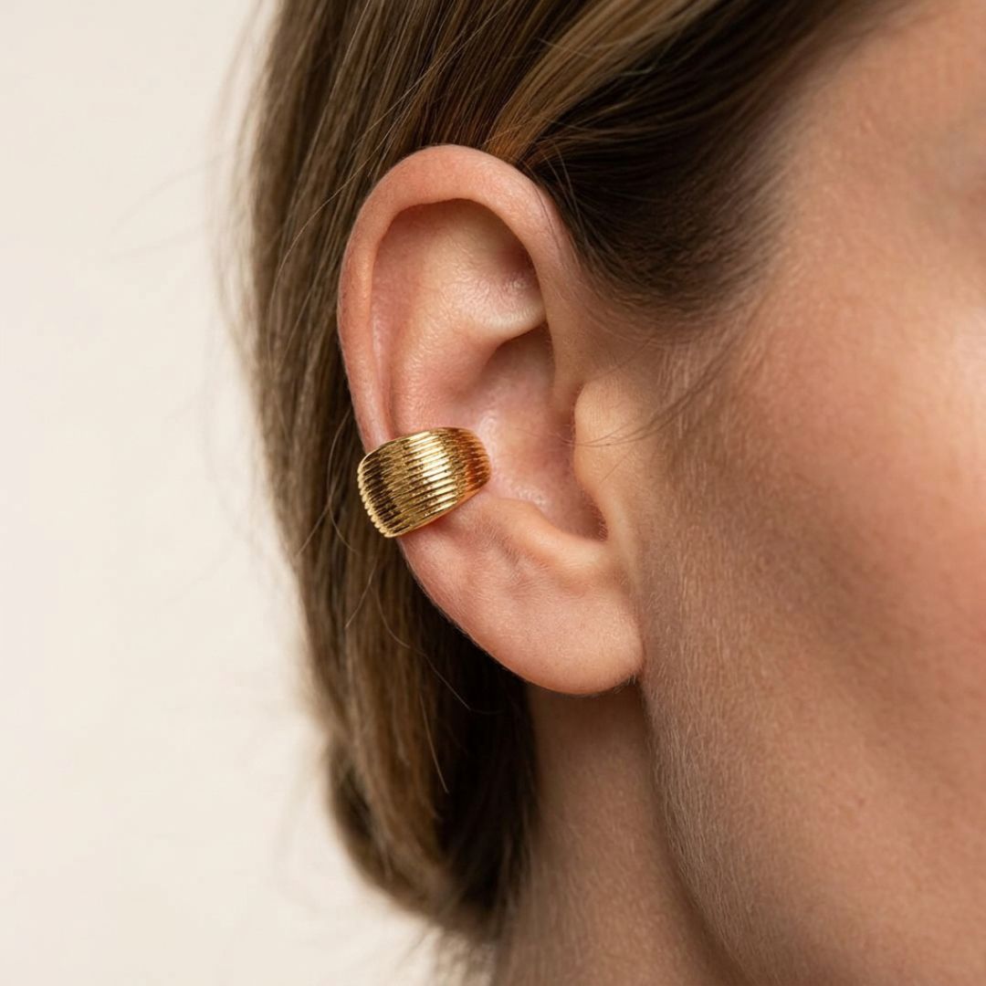 Ear Cuff Líneas Dorado Bañado en Oro 18K