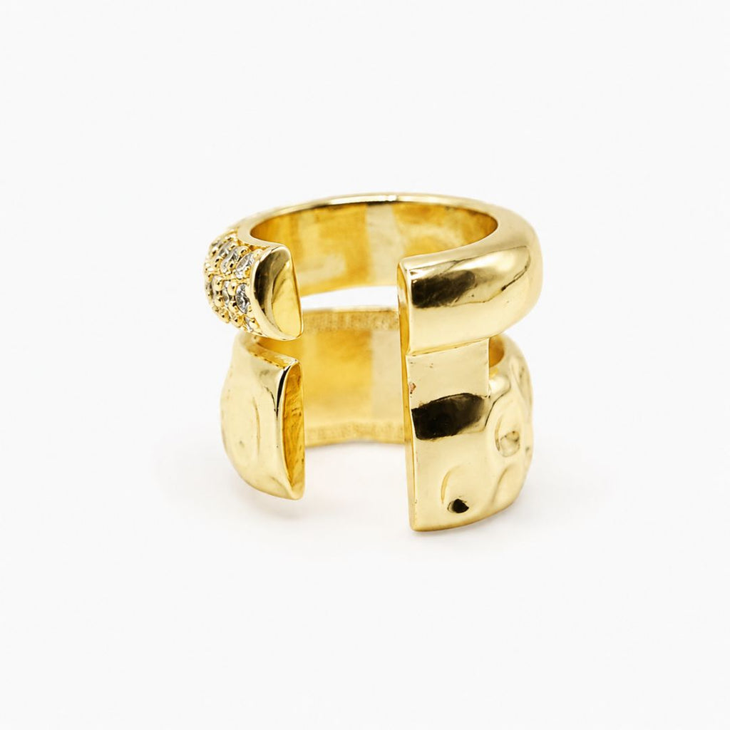 Ear Cuff Aura Dorado con Circones