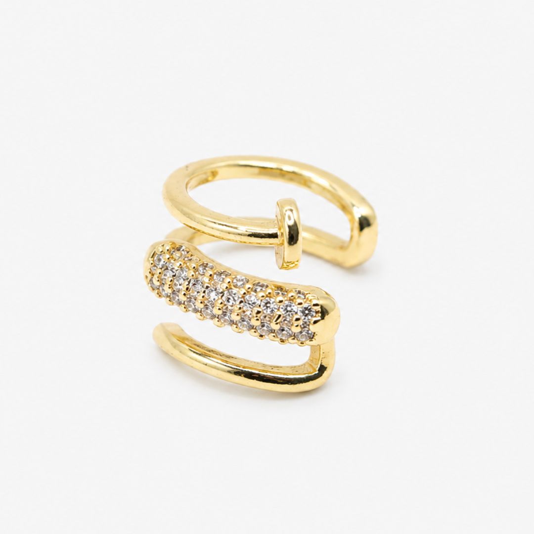 Ear Cuff Triple Clavo con Circones Baño de Oro 18K