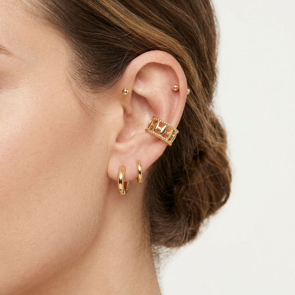 Ear Cuff Calado Eslabón Oval Baño de Oro 18K