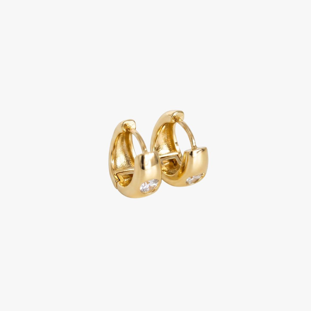Argollas con circón corazón, Bañadas en oro 18K