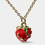 Collar Fresa Roja Bañado en Oro 18K