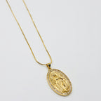 Collar Virgen Milagrosa Bañado en Oro 18K