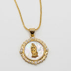 Collar Virgen Milagrosa Nácar Bañado en Oro 18K